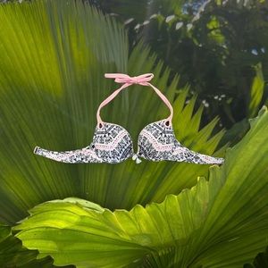 Victoria’s Secret Swim 34B lightly padded push-up Bikini Top